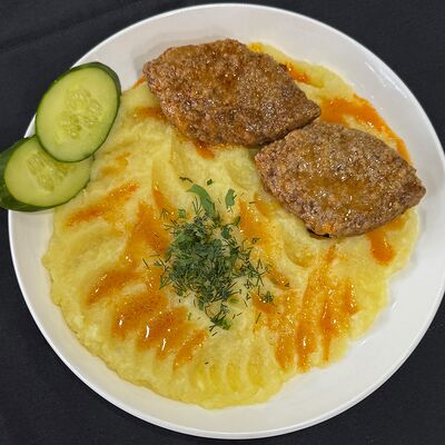 Котлеты говяжьи в Чойхона Хаким Ака по цене 430 ₽