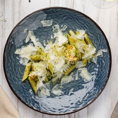 Пенне с креветками и соусом песто в Мука по цене 1340 ₽