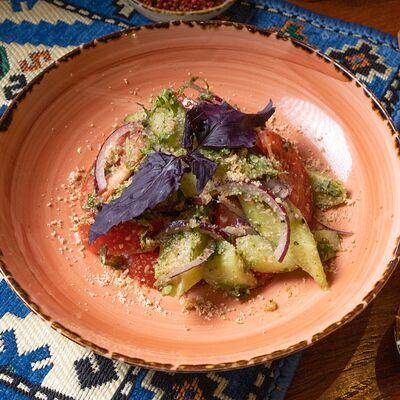 Салат по-грузински в Пхали по цене 535 ₽