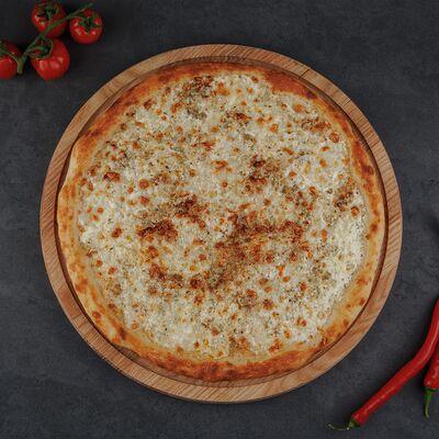 Пицца Четыре сыра в Руки ВВерх! Бар по цене 850 ₽