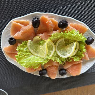 Семга слабосоленая в Хинкальная по цене 1400 ₽