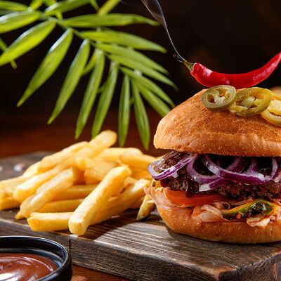 Бургер Мексиканский в ЧиллДОМ по цене 695 ₽