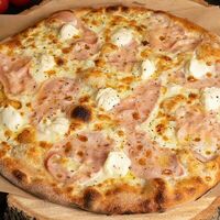 Пицца Панна э прошутто ветчина со сливками в Пицца и Паста