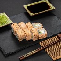 Сикутанаки с угрем в Sushi runner