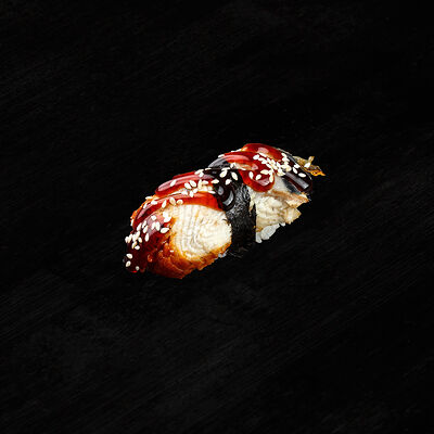 Суши с угрем в Царица Роллов по цене 200 ₽