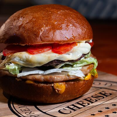 Микс Бургерв CHEF BURGER по цене 630 ₽