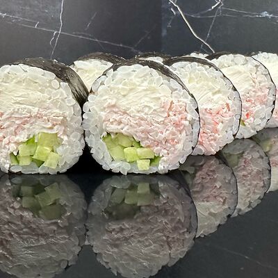 Гейша с крабом в Суши Бери по цене 589 ₽