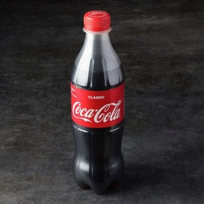 Coca cola 0,5л в Шаурма Миллер по цене 145 ₽