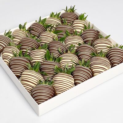 Клубника в шоколаде Зебра L в Клубника в шоколаде VeryBerryLab по цене 6790 ₽