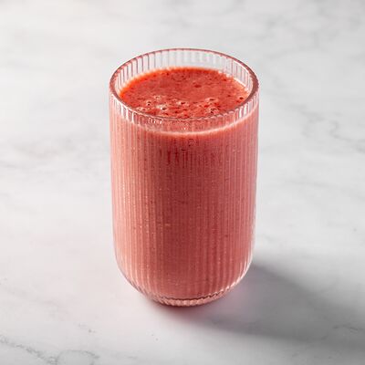 Смузи клубника-малина в FOBS по цене 580 ₽