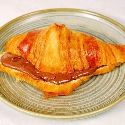 Круассан с шоколадом в Tao Sushi Lab по цене 430 ₽