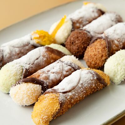 Набор пирожных канноли Маленькая Сицилия в O’Cannoli по цене 1370 ₽