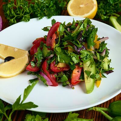 Салат овощной в Мархал по цене 537 ₽