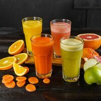 Морковный свежевыжатый сок в ИТЛЕ Стейк-кафе Halal