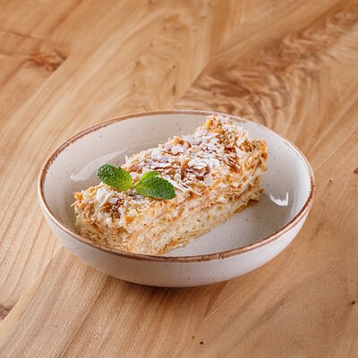 Авторский торт Наполеон в ПуриПури по цене 450 ₽