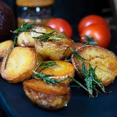 Запеченный картофель беби в Дом купчихи Морозовой по цене 280 ₽