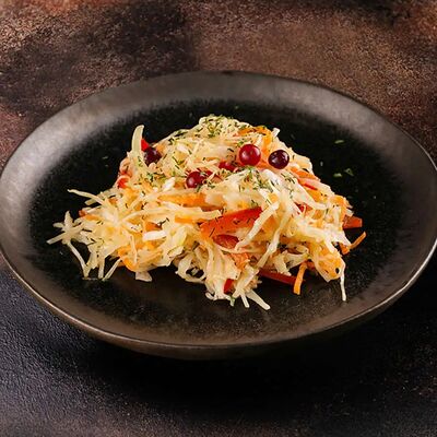 Салат Витаминыв Мангал Хаус по цене 179 ₽