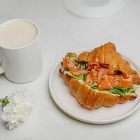 Логотип MAYAR