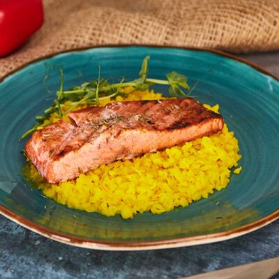 Стейк из лосося с булгуром в Тайфун по цене 689