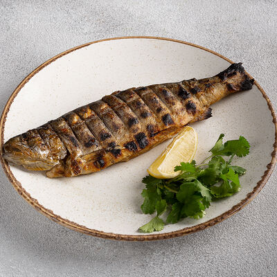 Форель на мангале в Мацони по цене 720