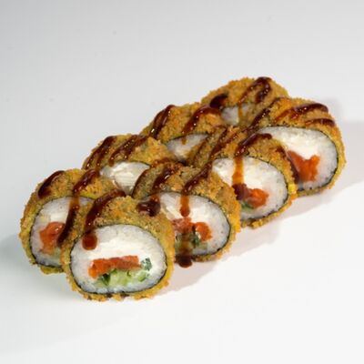Жареные роллы с копченым лососем в ЁБИСАН по цене 1029 ₽