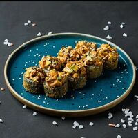 Ролл горячий с угрем, огурцом и авокадов Mesto Sushi & Grill