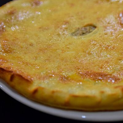 Осетинский пирог с мясом в Чайка по цене 800 ₽