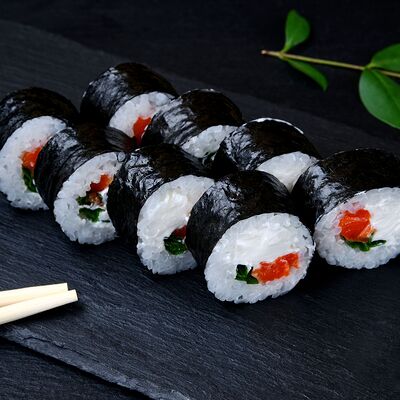 Ролл Блеск Филадельфия лайт в Суши и Роллы по цене 679 ₽