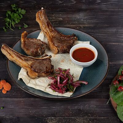 Шашлык из корейки ягненка в Ассадо по цене 900 ₽