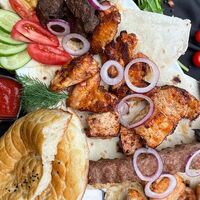 Логотип Кухня на углях