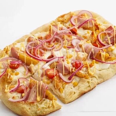 Пицца Деревенская в Pizzatta по цене 633 ₽