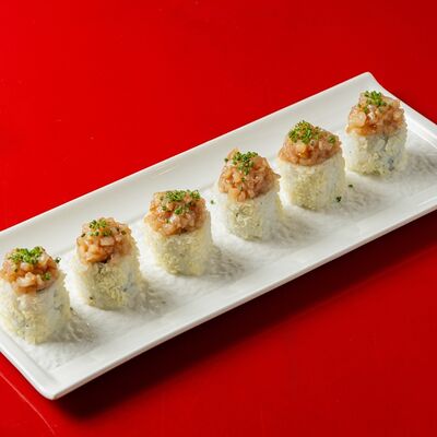 Ролл Хамачи с трюфельным соусом в Китайская грамота по цене 1200 ₽