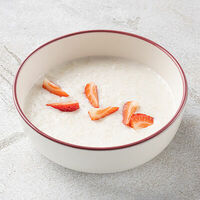 Каша с клубникой в Шоколадница