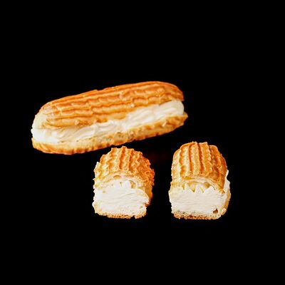 Эклер на рисовой муке в Пекарь Хлебов по цене 238 ₽