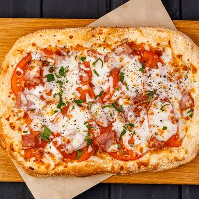 Маргарита с беконом в ПИВОВАРНЯ РЕСТОБАР по цене 900 ₽