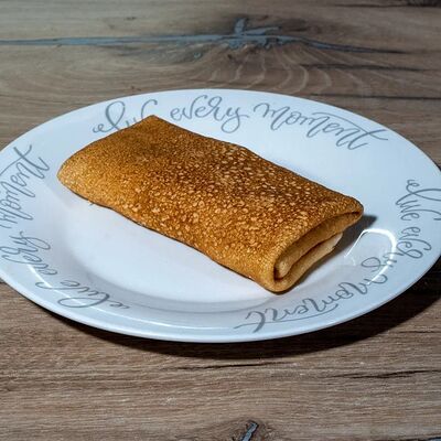 Блинчики домашние с начинкойв Киндер по цене 180 ₽