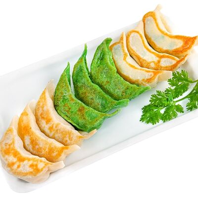 Ассорти жареных дамплингов в Дамплинг Репаблик по цене 750 ₽