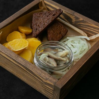 Нормандская селедка в Daddys pub по цене 495 ₽