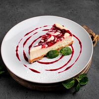 Чизкейк клубничный в Rigatoni