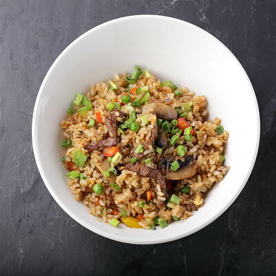 Рис с говядиной в Лас Пальмас по цене 660 ₽