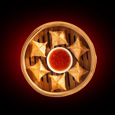 Жареные вонтоны с крабом и сливочным сыром в Китайские Новости по цене 810 ₽