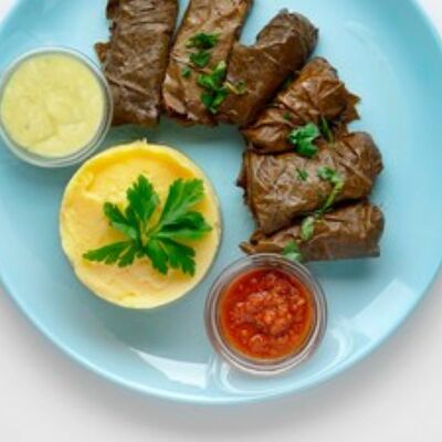 Долма в КинзаЗа по цене 516 ₽