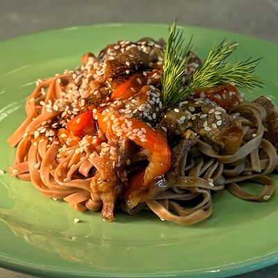 Соба с говядинойв 5CUPS по цене 480 ₽