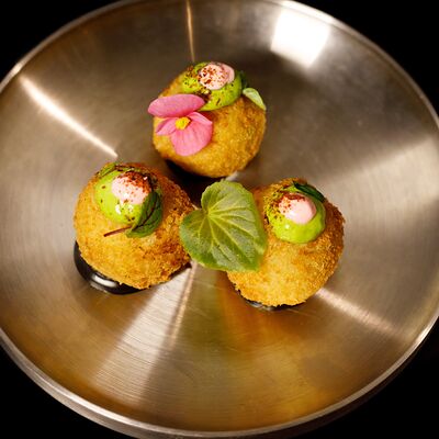 Крокеты с говядиной в Can по цене 590 ₽