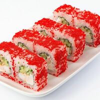 Калифорния с креветкой в YumiGo Sushi