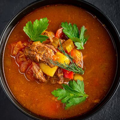 Суп-гуляш в Тёрка по цене 528 ₽