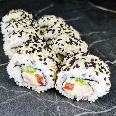 Ролл Цезарь с креветкой в Sushitop по цене 515 ₽