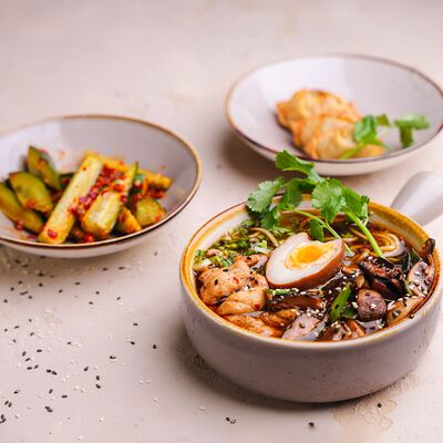 Мёндон в Kimchi Корейская уличная еда по цене 950 ₽