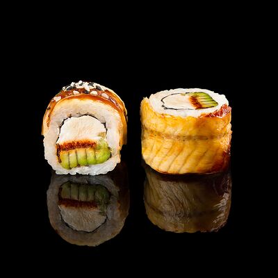 Ролл сливочный угорь в Вкус и лосось по цене 610