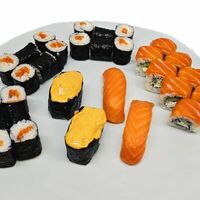 Сет Лосось в Salmonsushi